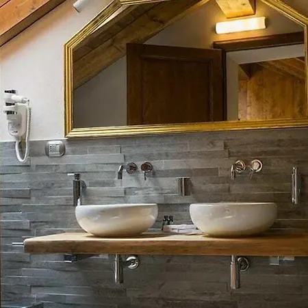 Ca Del Grano 3* Bardi