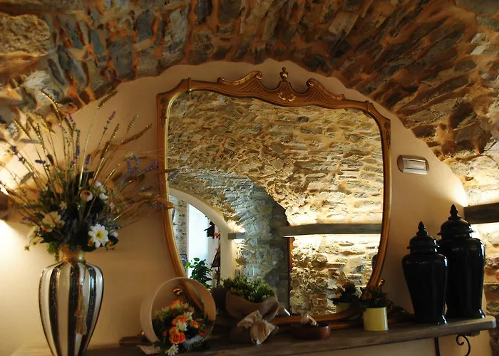 Ca Del Grano فندق بردي